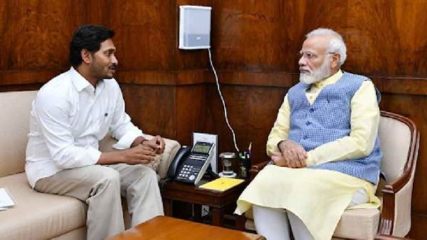 ap cm ys jagan met pm modi in parliament-submit representation with 14 pending issues in ap
