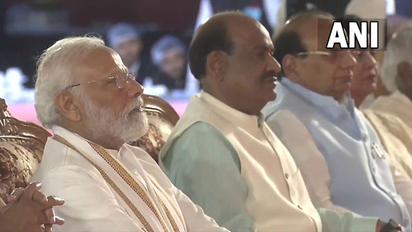 ప్రధాని మోదీ సహా..