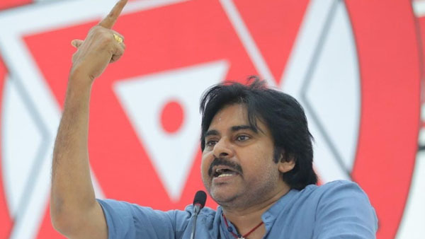వైసీపీ కాపు నేతలపై పవన్ భారీ ప్లాన్ ? వైసీపీ కాపు నేతలపై పవన్ భారీ ప్లాన్ ?