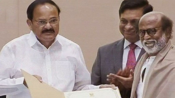 రాజకీయాల్లోకి వద్దని వెంకయ్య సలహా