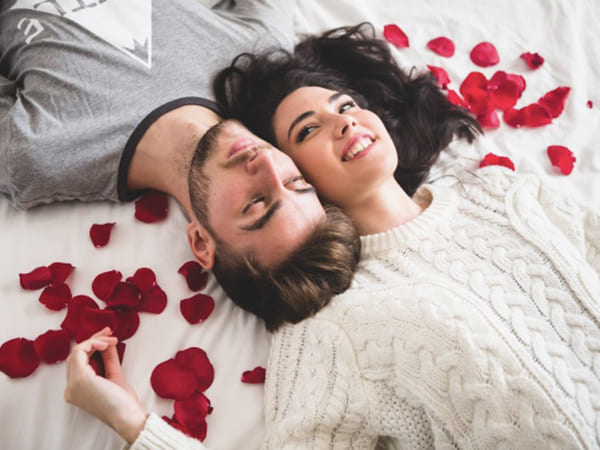 శరీర పరిపక్వత విషయంలో స్త్రీ, పురుషులిలా