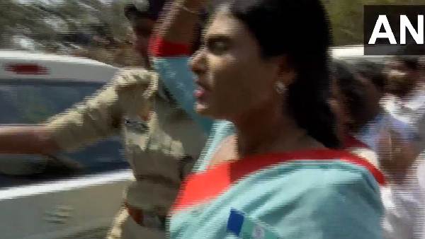 దేశ ప్రజలను మోసం చేశారంటూ కేసీఆర్‌పై షర్మిల ఫైర్