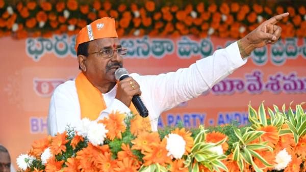 ఎందుకు స్పందించడంలేదు?