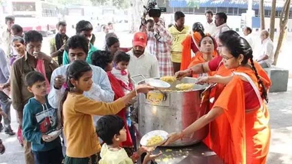 వయస్సు ఇలా.. వయస్సు ఇలా..