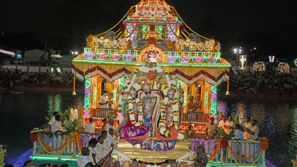 తొలిరోజున..