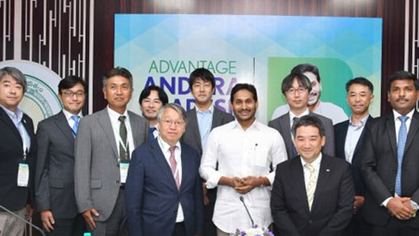 ఒన్ మ్యాన్ షో..పక్కా వ్యూహాత్మకంగా