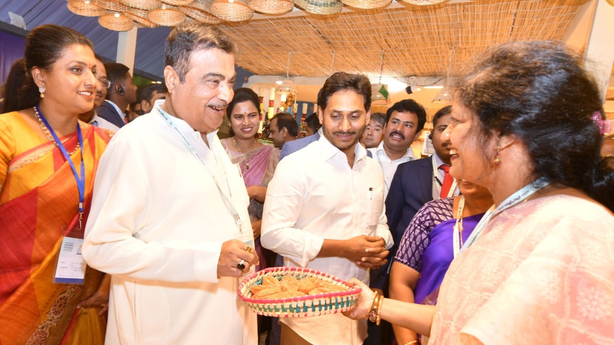  జగన్ వాదనకు మద్దతు