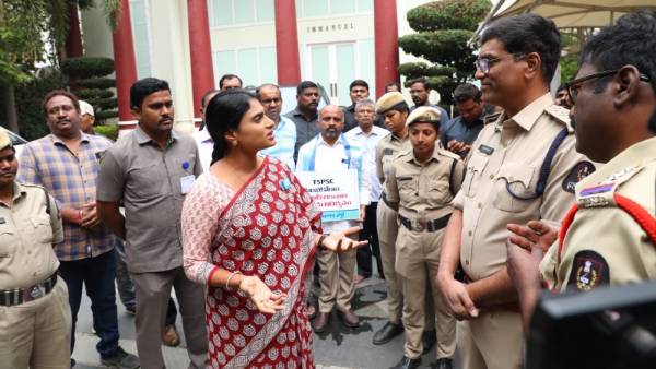TSPSC Paper leak: YSRTP Chief YS Sharmila demand enquiry by CBI and sitting judges
