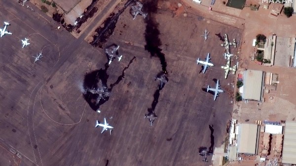 Alert to the indians in sudan, about embassy; EAM Jaishankar discusses Sudan situation with UN chief Guterres Alert to the indians in sudan, about embassy; EAM Jaishankar discusses Sudan situation with UN chief Guterres