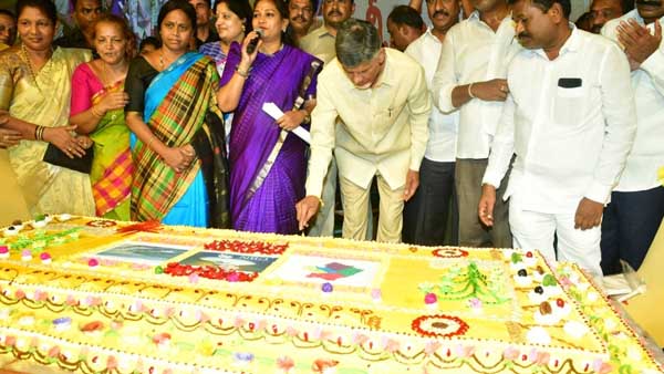 Check the list who lost badge including CM YS Jagan and Chandrababu