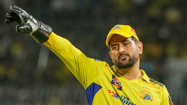 IPL 2023 : CSK captain MS Dhoni utilize DRS as Dhoni Review System again against KKR 