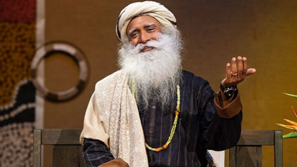 IPL 2023, RCB vs MI: Sadhguru Jaggi Vasudev in stands in support Royal Challengers