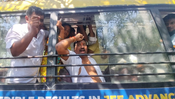 Tension prevailed at Amaravati with TDP Vs YSRCP leaders Challenges, police forces deployed