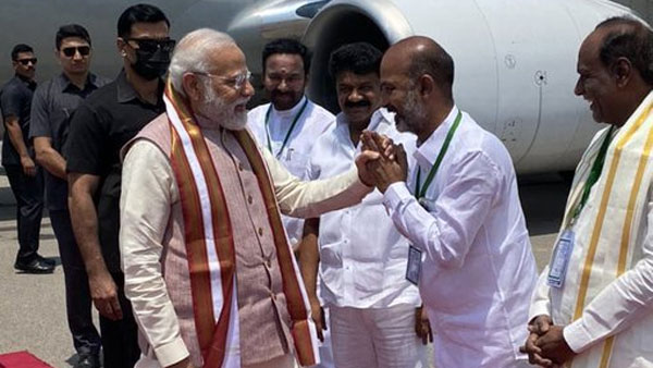 narendra modi bandi sanjay Begumpet