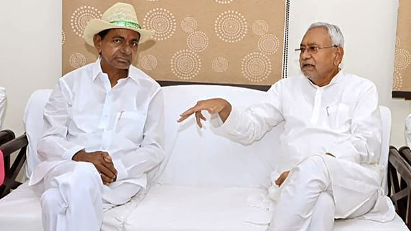 Bihar CM Nitish Kumar likely to meet CM KCR soon