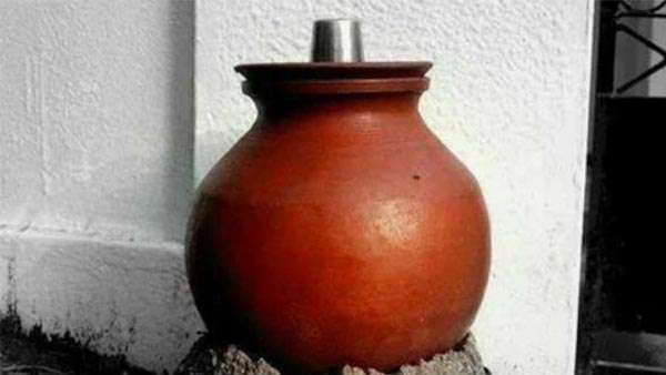 health benefits and uses of clay pot water