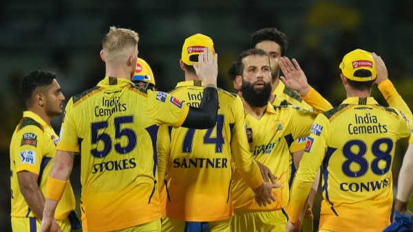 MS dhoni finally find death over specialist 