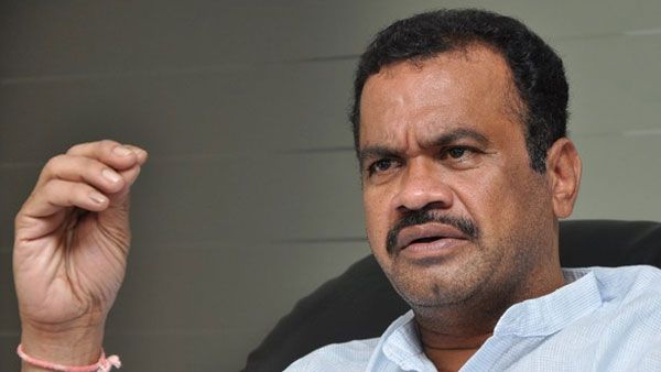  MP Komatireddy Venkatareddy 