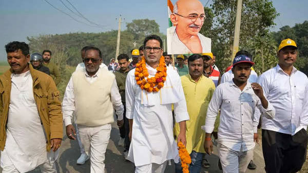 Political Strategist Prashant Kishores Jan Sooraj Padayatra has come to a halt Political Strategist Prashant Kishores Jan Sooraj Padayatra has come to a halt