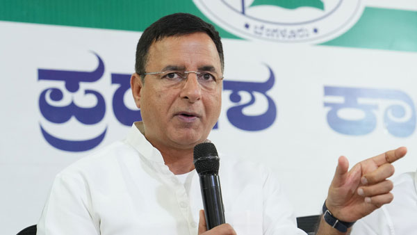 BJP hatching plot to murder Mallikarjun Kharge and his family members, says Surjewala