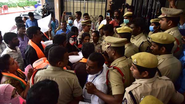 tension situation at GHMC main office: BJP corporator arrested