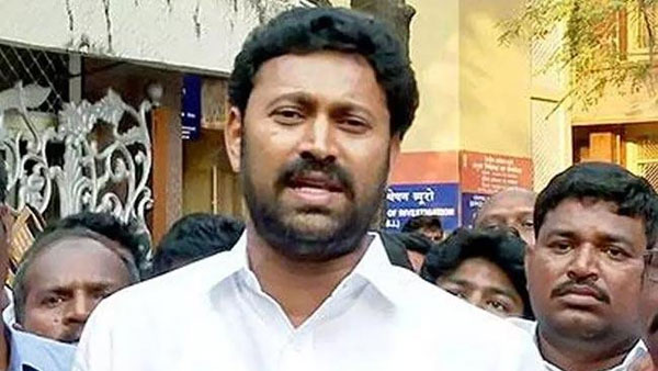 CBI pleads High court not to give bail as they were on the way to arrest YS avinash