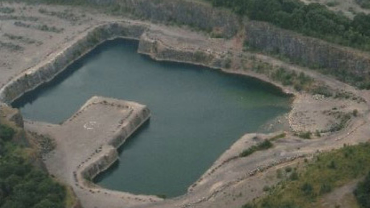 A lady doctor committed suicide A lady doctor committed suicide