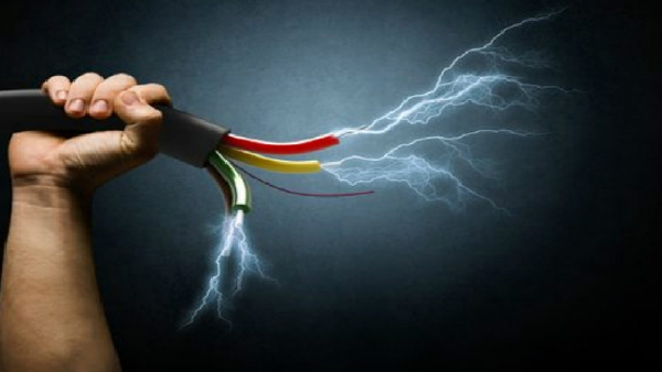 Rainy season precautions with electricity !! Be careful!!