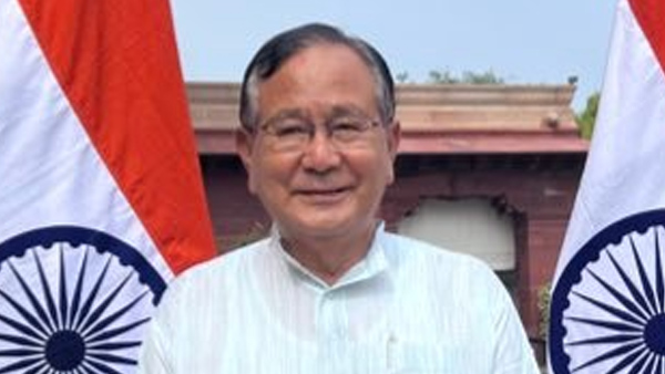 Union Minister Rajkumar Ranjan Singhs house in Imphal, Manipur was set on fire by unidentified persons Union Minister Rajkumar Ranjan Singhs house in Imphal, Manipur was set on fire by unidentified persons
