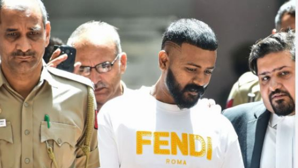  Sukesh Chandrasekhar 