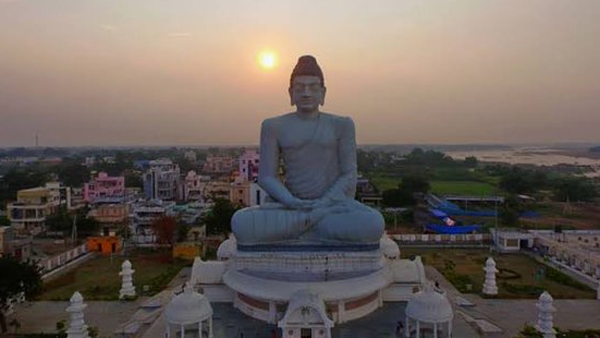 Amaravati JAC leader ultimatum for parties, slogans in TANA Conference