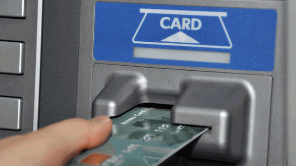 Accused who was cheating by changing ATM cards arrested in Karnataka. 
