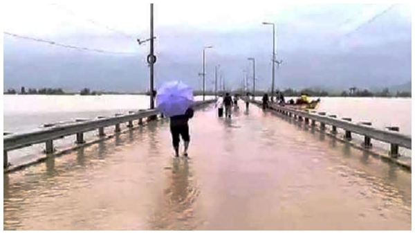 floodofgodavari1 floodofgodavari1