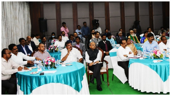 implementaivrandarcoursesininstitutions2