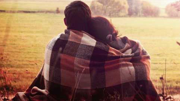 The killers brutally murdered the couple and left with a symbol of blood on the door in Trichy 