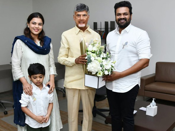 Manchu Manoj meets tdp chief chandrababu Manchu Manoj meets tdp chief chandrababu