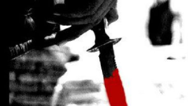 The killers killed the woman and dismembered the body wrapped in plastic covers and threw it away The killers killed the woman and dismembered the body wrapped in plastic covers and threw it away