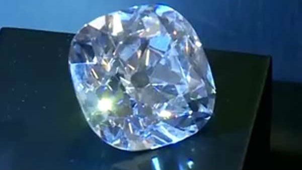 Diamonds in kurnool agriculture farms; making farmers millionaires!!