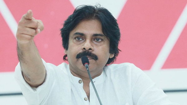 Pawan Kalyan arrives Delhi to attend NDA meeting