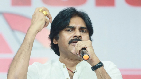 Chandrababus woes deepen as BJP woos Pawan Kalyan with unprecedented offer