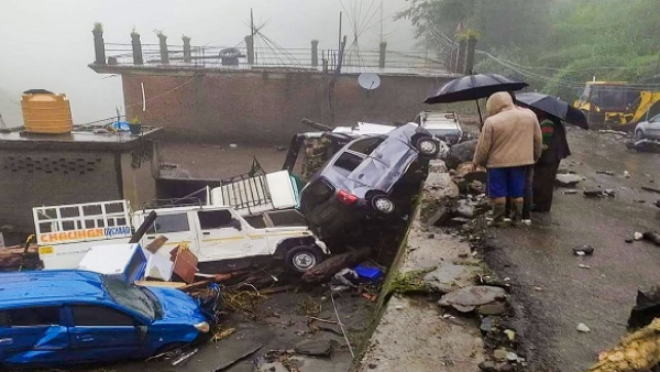 PM Modi Speaks With CMs Of Himachal, Uttarakhand Over Massive Rainfall, Flood