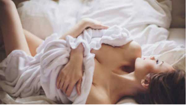 A young man brutally killed a woman who had an illicit relationship with his friends in Tamil Nadu A young man brutally killed a woman who had an illicit relationship with his friends in Tamil Nadu