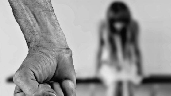 Visakhapatnam: A navy officers daughter sexually assaulted, one arrested. Visakhapatnam: A navy officers daughter sexually assaulted, one arrested.