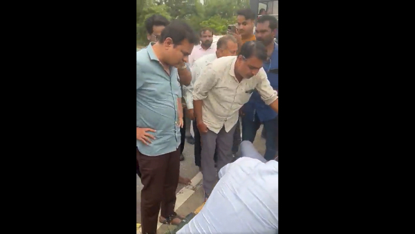 Minister KTR shows his humanity in Medak 