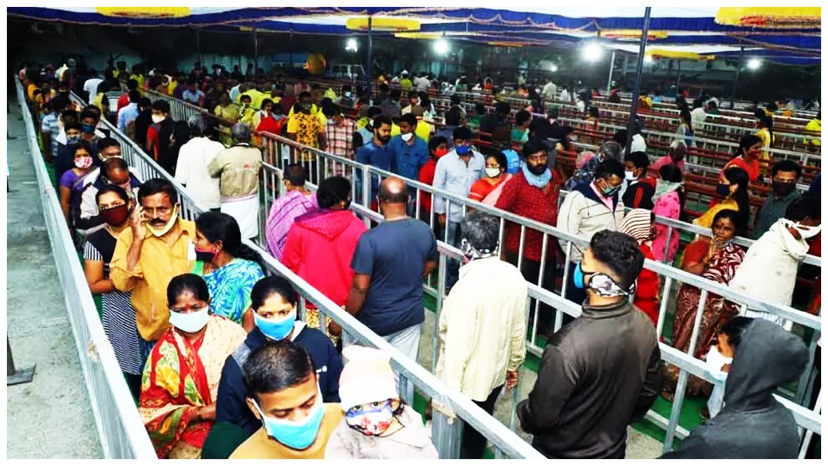 tirumaladevooterscrowd tirumaladevooterscrowd