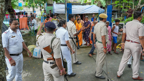 West Bengal panchayat election riots, 9 activists of various parties brutally killed
