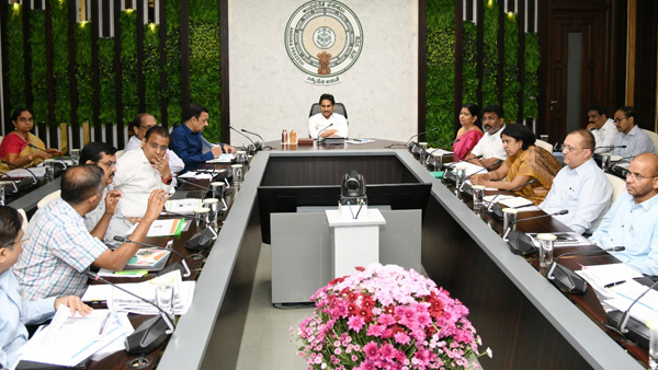 ys jagan guide officials on how to get revenue to state exchequer..