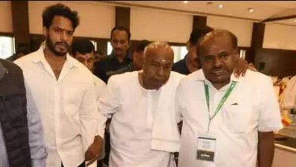 Nikhil Kumaraswamy, Nikhil Kumaraswamy,