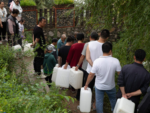 Flooding in China is likely to cause a food crisis