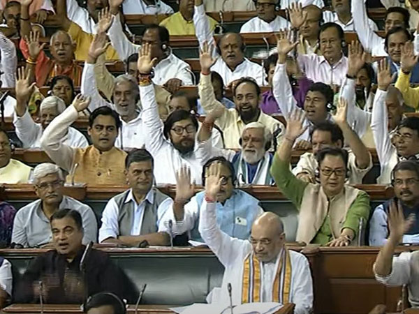 loksabha clears delhi services bill today amid opposition walkout